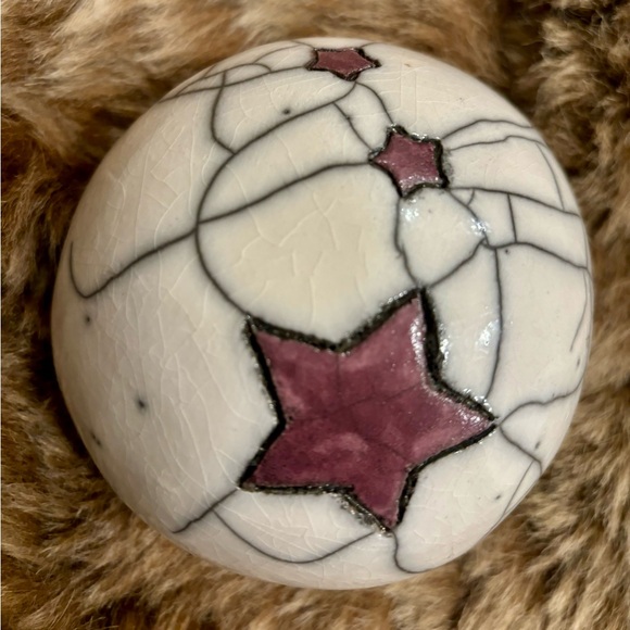 Home Decor Sculpture Signed by Artist Orb Ball Stars NEW - Picture 7 of 7